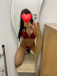 Andrea, Nitra, 33 years