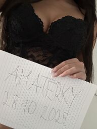 Lucia, Bratislava - Ruzinov, 21 years