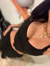 Yineth Xxl, Bratislava - Nové Mesto, 26 rokov