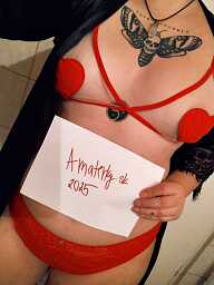 Nikki, Nitra, 28 rokov