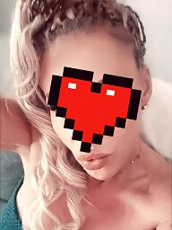 Hot Kiara, Senec, 39 years