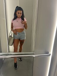 Becky Cz, Bratislava - Nové Mesto, 24 rokov