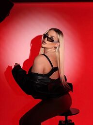 Kosmicka, Bratislava - Staré Mesto, 24 rokov