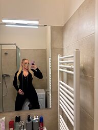 Kosmicka, Bratislava - Nové Mesto, 24 rokov