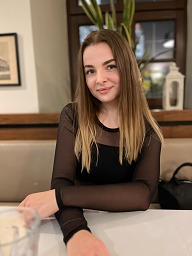 Emma Moon, Bratislava - Staré Mesto, 20 rokov