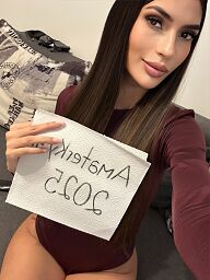 Isabel, Bratislava - Nove Mesto, 19 years