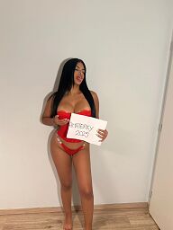 Canela Love, Bratislava - Petržalka, 20 rokov