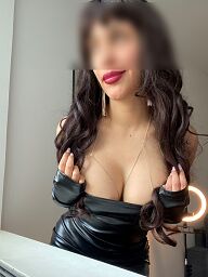 Sarita (23), Martin, ID:26816