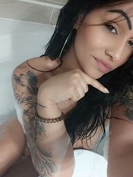 Naomi, Komárno, 30 rokov