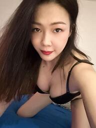 Clara & Eva, Bratislava - Staré Mesto, 24 rokov