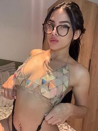 Kim Luna (18), Bratislava - Ružinov, ID:29645