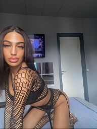 Kim Partygirl, Nové Zámky, 21 rokov