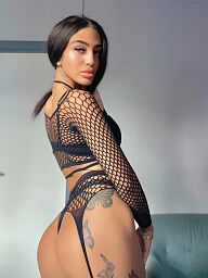 Kim Partygirl, Nové Zámky, 21 rokov