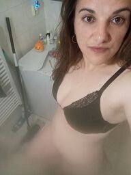 Laura, Bratislava - Stare Mesto, 26 years