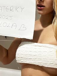 Lola, Bratislava - Staré Mesto, 22 rokov