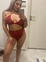 Isabella, Komárno, 24 rokov