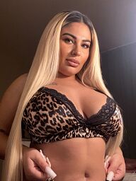 Isabella, Komárno, 24 rokov