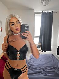 Trans Chloe, Bratislava - Stare Mesto, 23 years