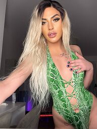 Trans Chloe, Bratislava - Stare Mesto, 23 years