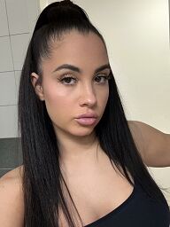 Laura, Dunajská Streda, 22 rokov