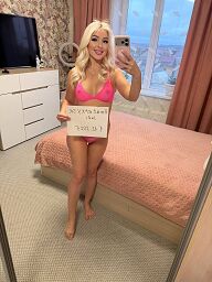 Julia, Bratislava - Karlova Ves, 22 rokov