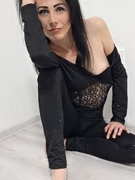 Sofia aj Noc, Bratislava - Karlova Ves, 39 rokov