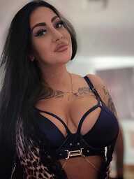 Hříšná Nina, Senica, 35 rokov