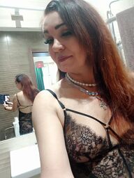 Nela, Trencin, 46 years