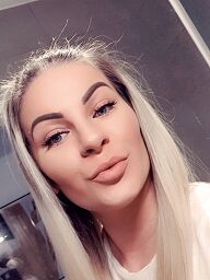 Jenny, Dunajská Streda, 28 rokov