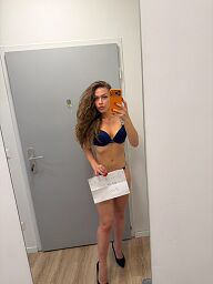 Kate, Bratislava - Karlova Ves, 24 rokov