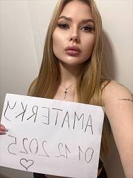 Dominika, Bratislava - Ruzinov, 21 years