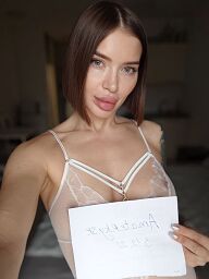 Zoe, Bratislava - Petržalka, 24 rokov