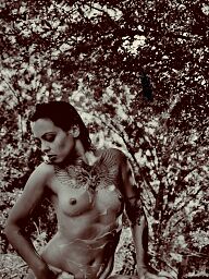 Aura, Bratislava - Nové Mesto, 28 rokov