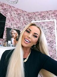 Jully, Malacky, 40 rokov