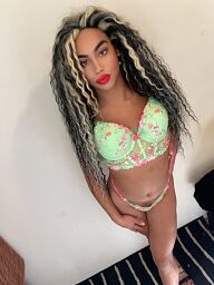 Viki TS, Bratislava - Ružinov, 18 rokov