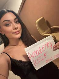 Anna, Liptovsky Mikulas, 19 years