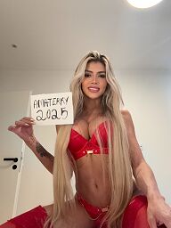 Isa Salvatore, Bratislava - Staré Mesto, 24 rokov