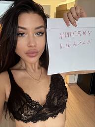 Mia, Bratislava - Ružinov, 21 rokov