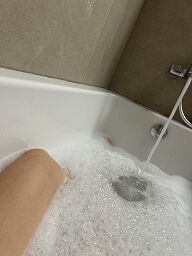 Secret Ema, Bratislava - Ružinov, 32 rokov