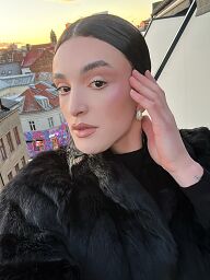 Transex Klara, Bratislava - Staré Mesto, 24 rokov