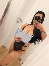 Amanda Pretty, Bratislava - Ruzinov, 24 years