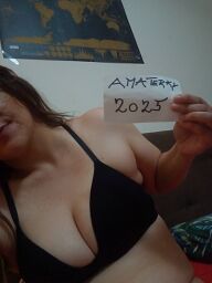 Melania, Bratislava - Podunaj. Biskupice, 27 rokov