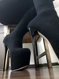 Madam Hana, Trnava, 27 rokov