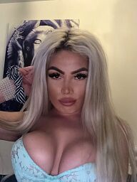 Nina, Nové Zámky, 23 rokov