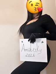 Lily Nuru, Poprad, 27 rokov