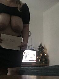 Sex a Masáž, Senica, 40 rokov