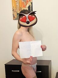 Sandra, Bratislava - Ružinov, 34 rokov