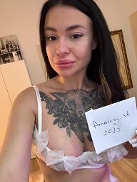 Amina, Bratislava - Karlova Ves, 19 rokov