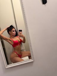 Delanie Anál, Bratislava - Staré Mesto, 24 rokov