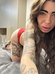 Nicolette Sk, Prievidza, 25 rokov